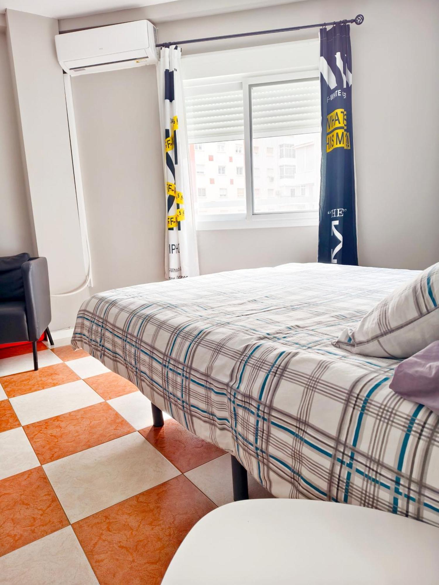 Apartamento Cerca Del Centro 2 มาลากา ภายนอก รูปภาพ